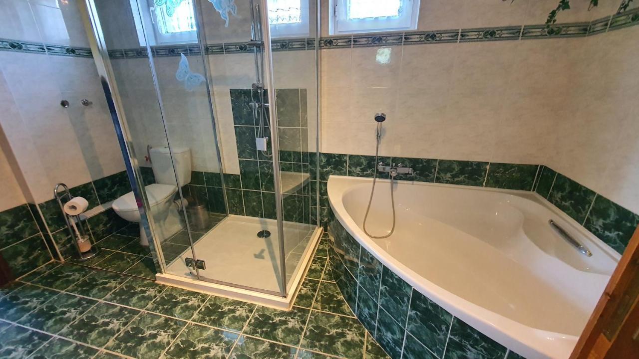 Apartment In Siofok/Balaton 19942 Екстериор снимка